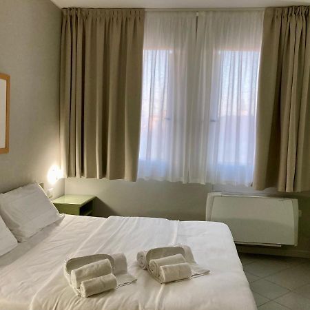 Hotel Primo Кампи Бизенцио Екстериор снимка