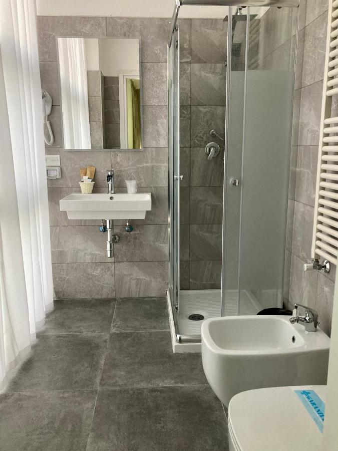 Hotel Primo Кампи Бизенцио Екстериор снимка