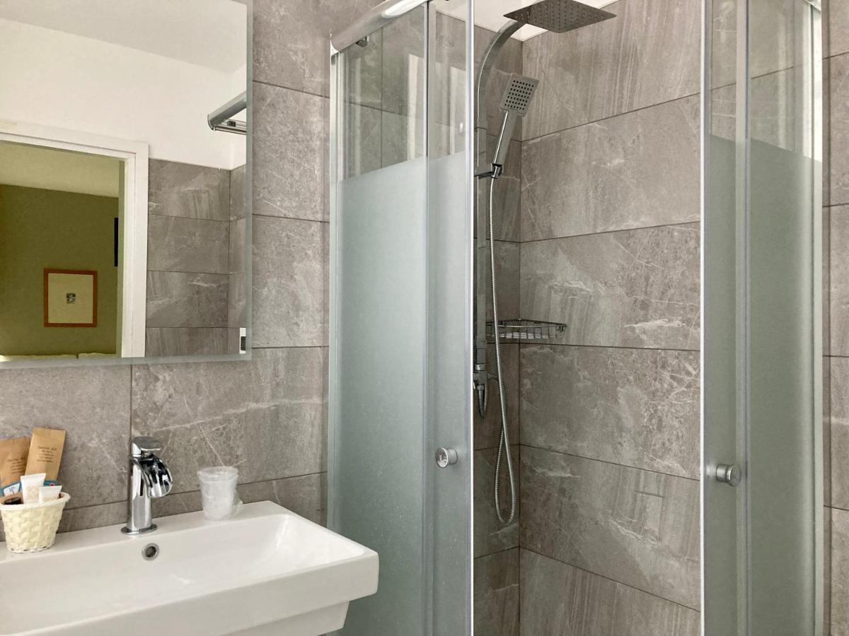 Hotel Primo Кампи Бизенцио Екстериор снимка