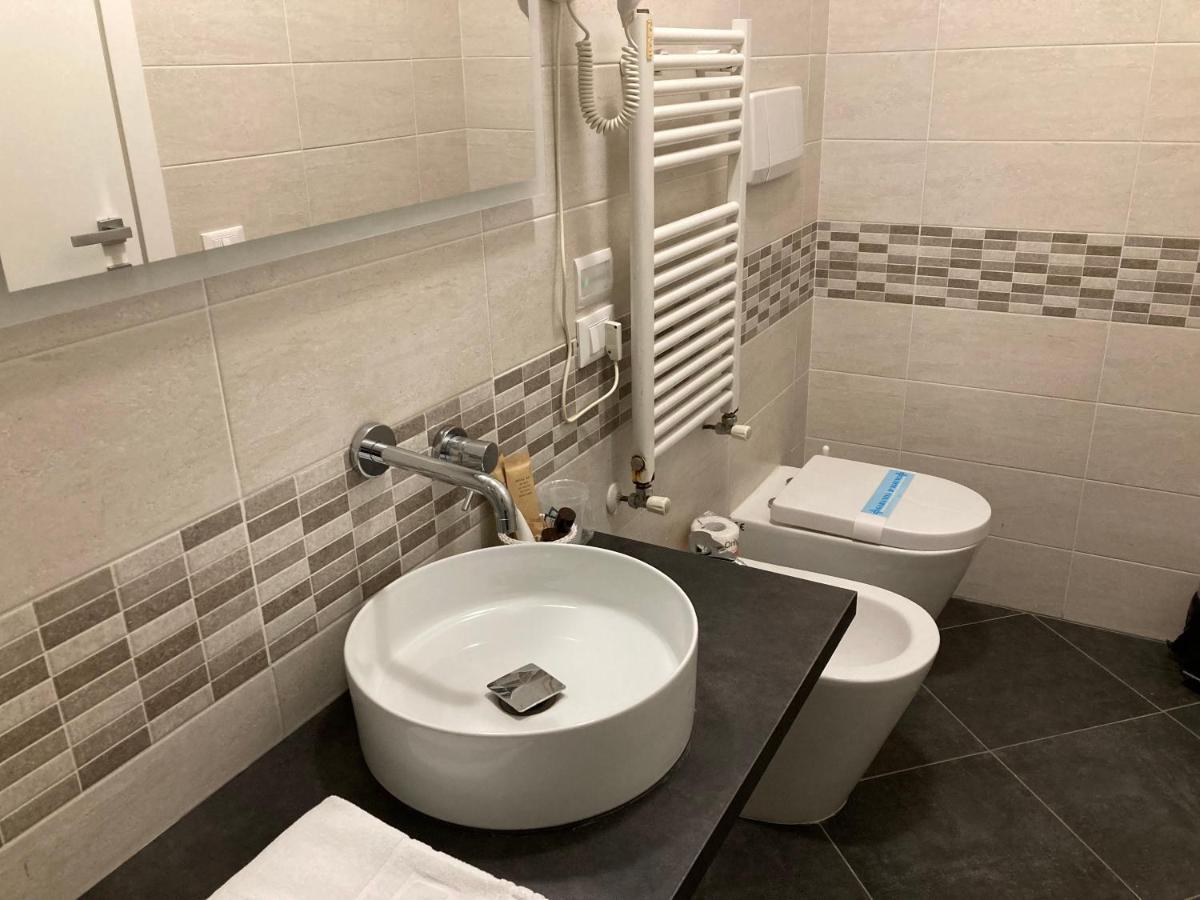 Hotel Primo Кампи Бизенцио Екстериор снимка